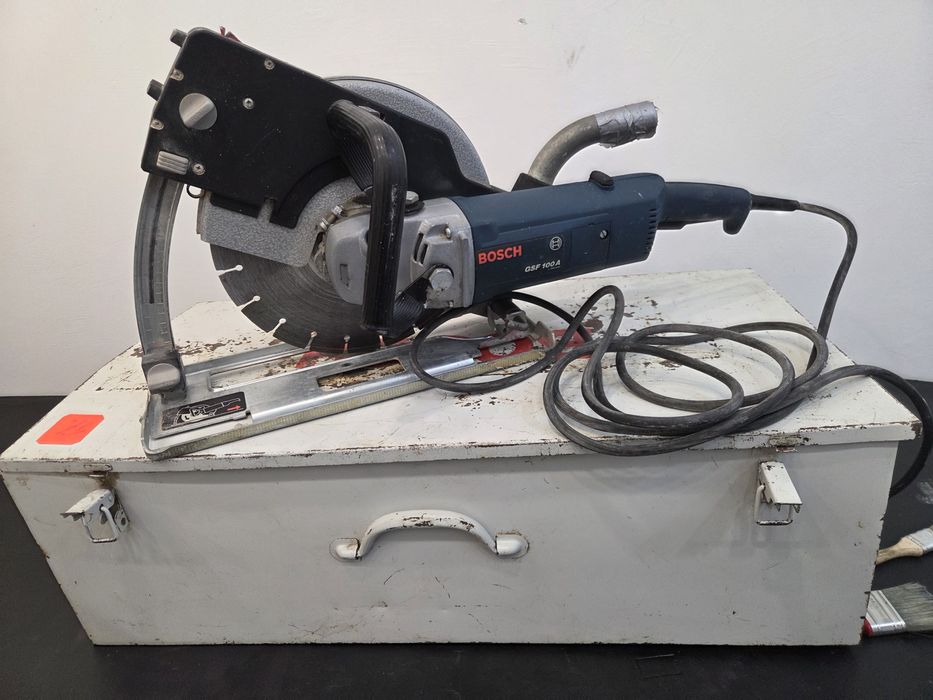 Masina de taiat Bosch GSF 100 A ca GNF 65A drujba electrica