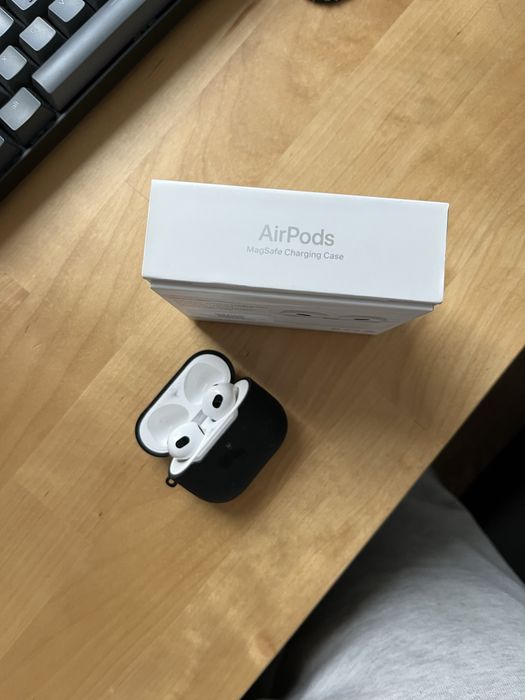 AirPods 3 използвани