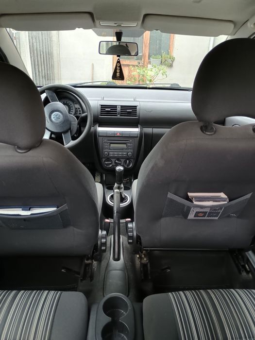 VOLKSWAGEN FOX 2005 — imagine 5