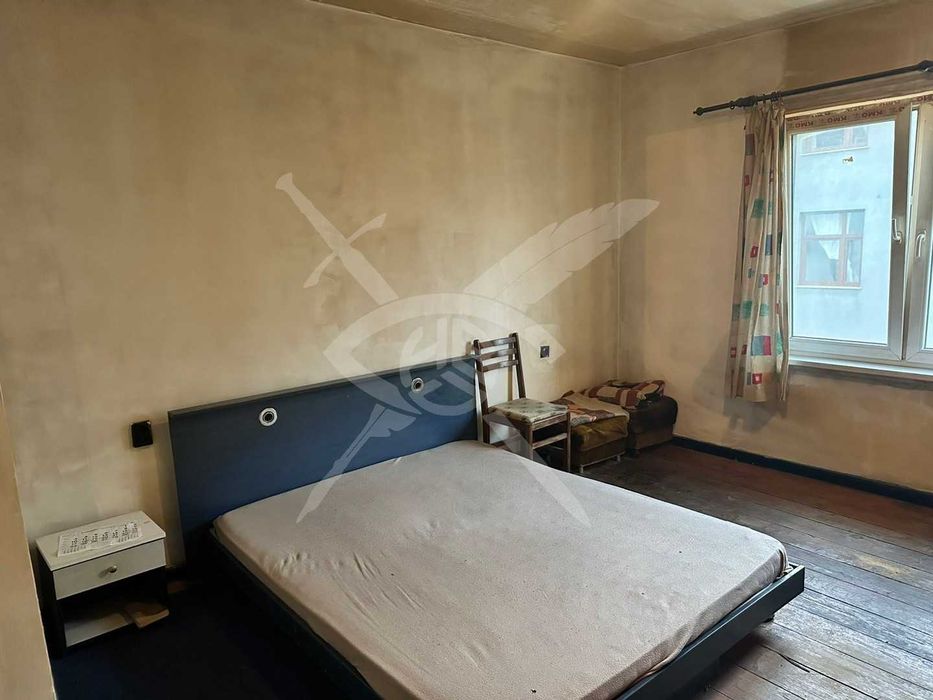 Тристаен апартамент в Центъра на град София № 97549