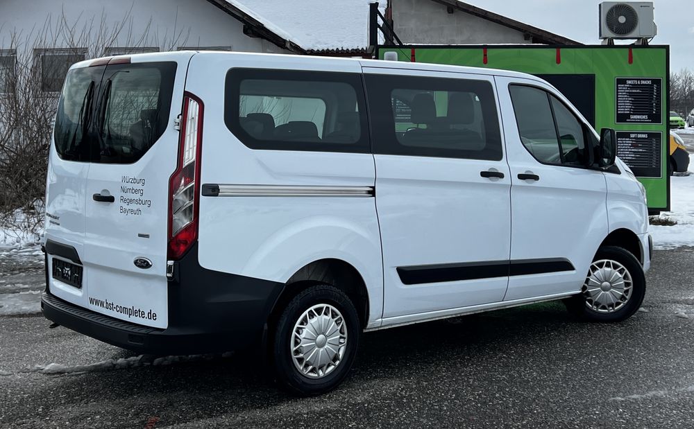 Ford Transit Custom An Fab.2014 2,2 Tdci 8+1 Locuri Recent Adus !