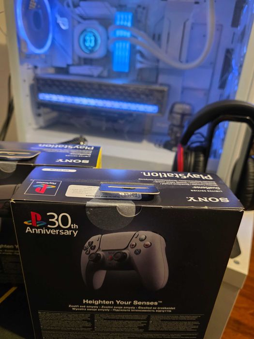 Controller PS5 Limited Edition 30th Anniversary 2 buc. sigilate