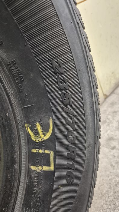 Зимние шины Roadstone