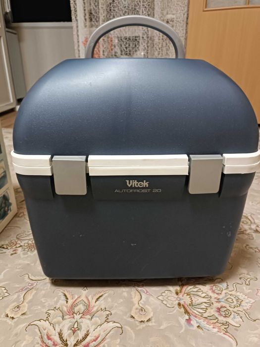 Продам автохолодильник