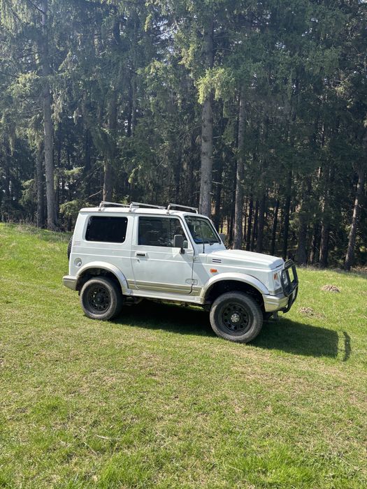 Suzuki samurai