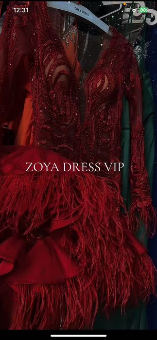 Офицялна роклия от Zoya dress размерXs/S