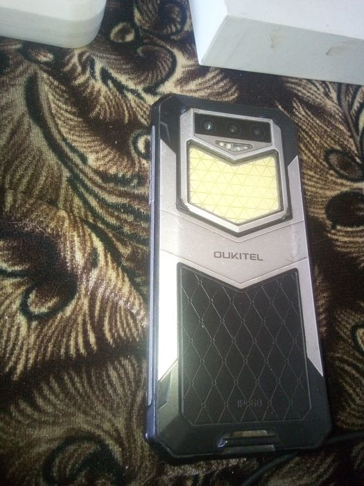 Продам телефон WP26