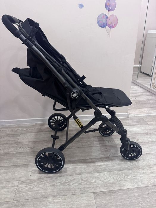 Детская коляска прогулочная