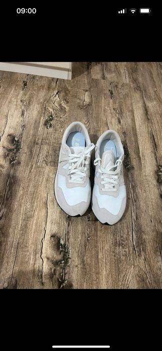 Vand adidas New Balance nr 45