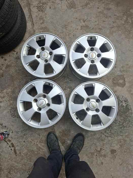 Arginal jentra saka diska