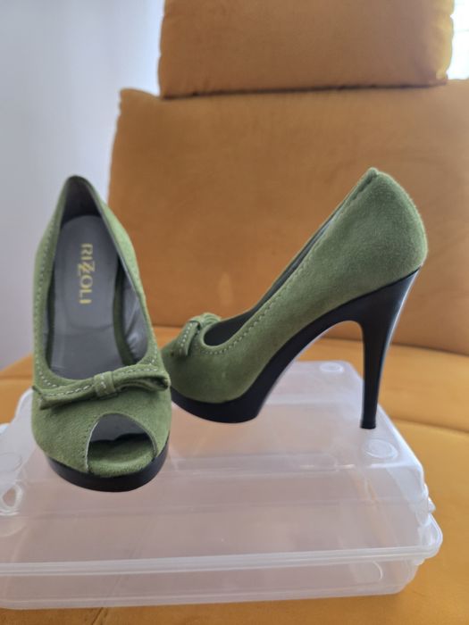 Pantofi Benvenuti cu plaforma, din piele