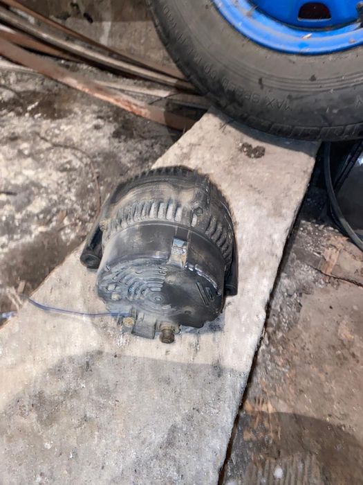 Мерс 140 стартер 606 дизельный и генератор