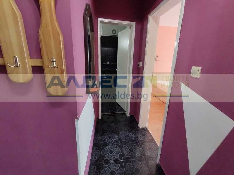 Дава се под наем Двустаен апартамент в София, Център - 70 кв.м за 561 € - Снимка #5