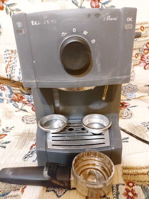 Кафемашина Taurus Bari – еспресо машина, работеща отлично