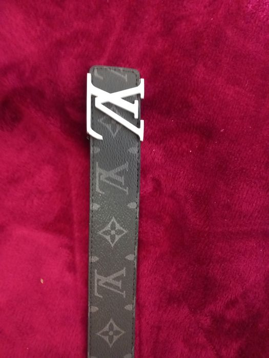 Curele Louis Vuitton noi