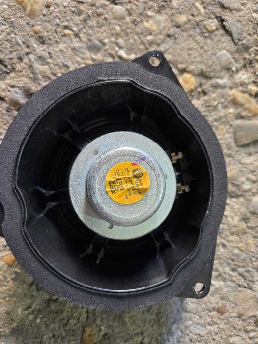 Boxa boxe usa harman kardon BMW X5 X6 F15 F16 cod