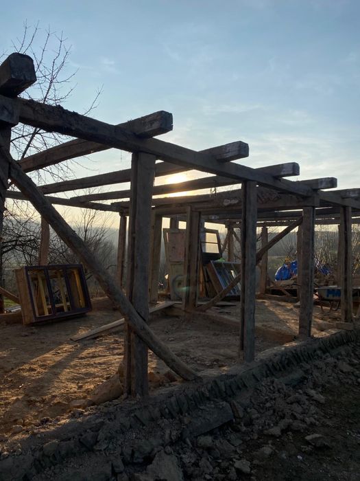 Vând lemn de stejar