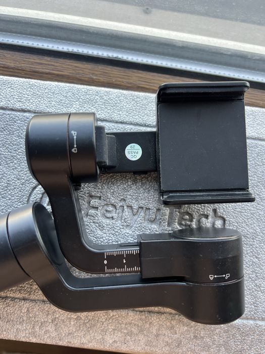 Трехосевой стабилизатор для смартфонов FeiyuTech Vimble 2S