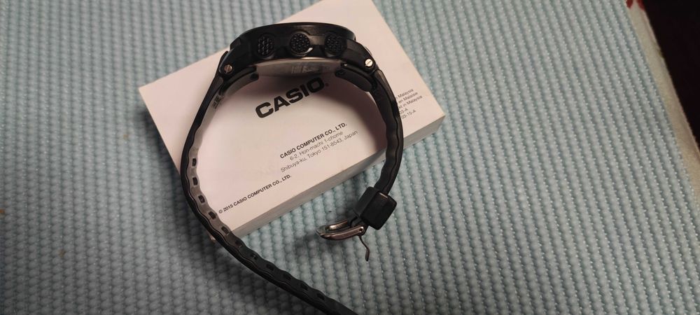 Casio Pro Trek PRG 330 -1ER часовник със соларно зареждаща се батерия