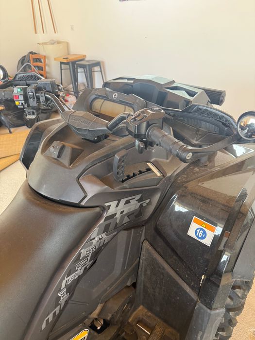 Atv can am 1000cc