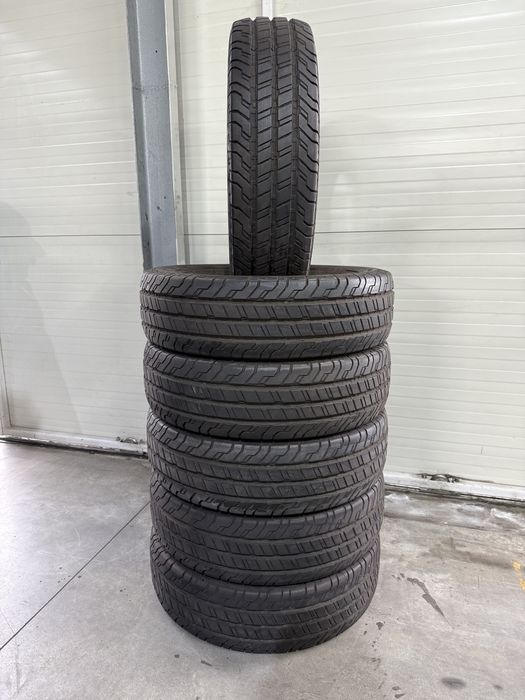 Set Anvelope 205/75 R16C Continental ContiVanContact