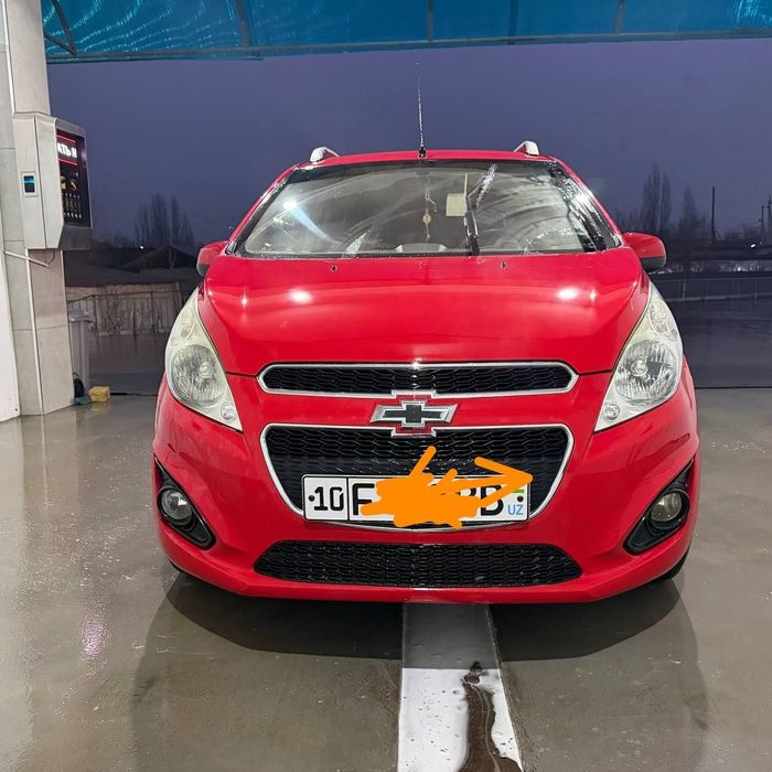 Продается спарк 2012