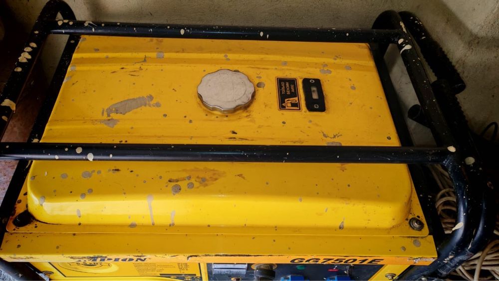 Продам генератор бензиновый