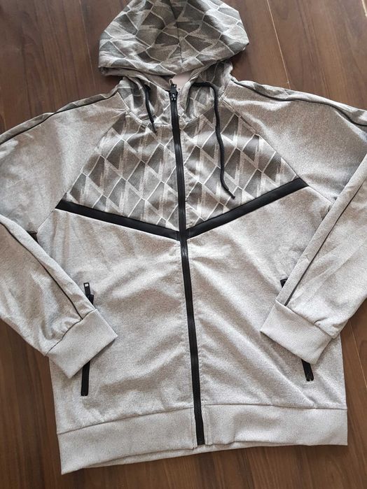 Нов сив  мъжки  екип