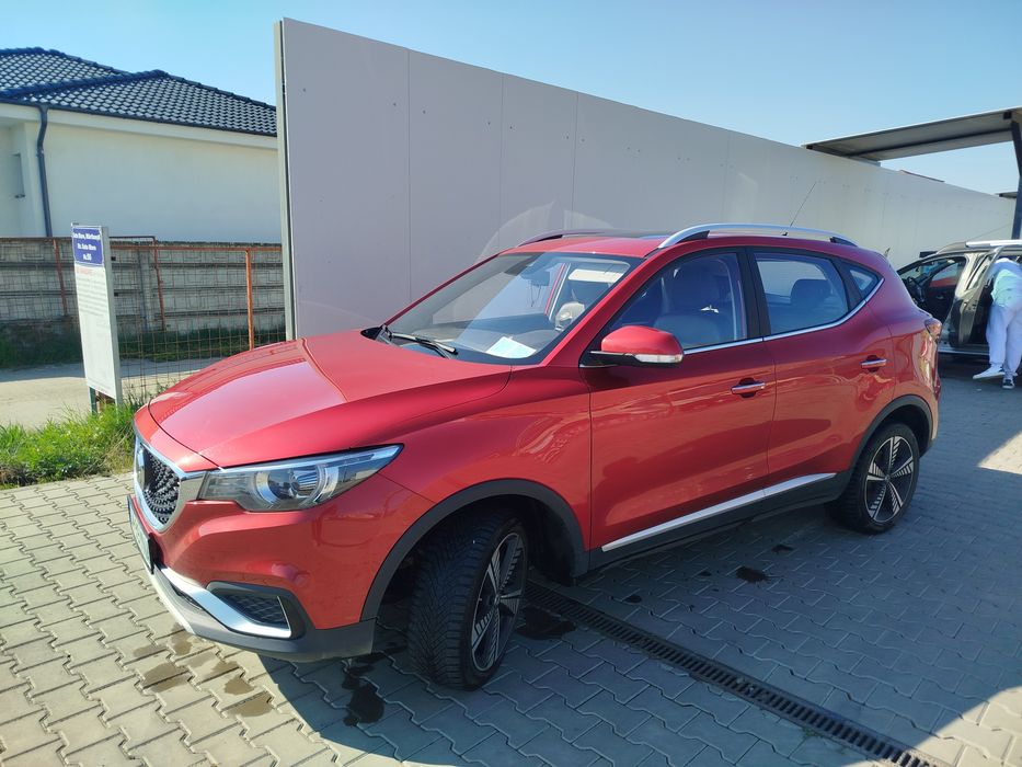 MG ZS EV  Luxury