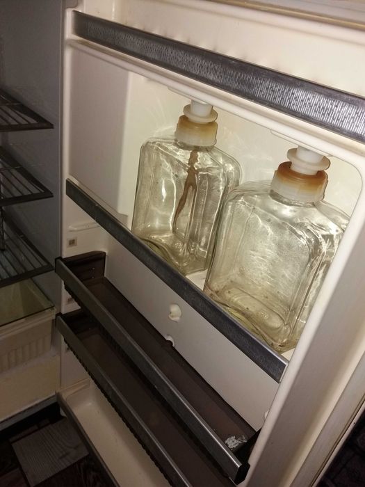 Продам холодильник