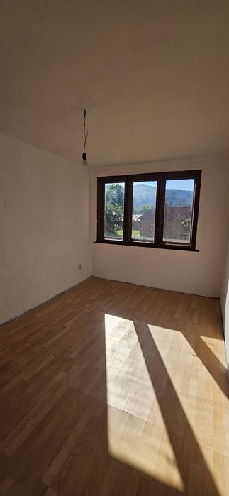 Proprietar vand apartament in Suncuius
