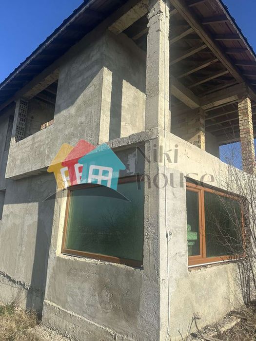 Продава се Къща в с. Константиново, Област Варна - 300 кв.м за 567 €/кв.м - Снимка #2