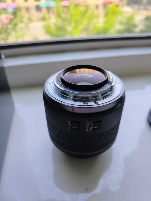 Canon RF 35 mm f1,8 MACRO IS STM