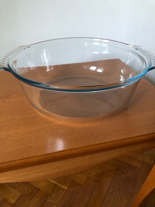 Съд с капак за топло сервиране с подгряваща свещ, кръгъл, Delux