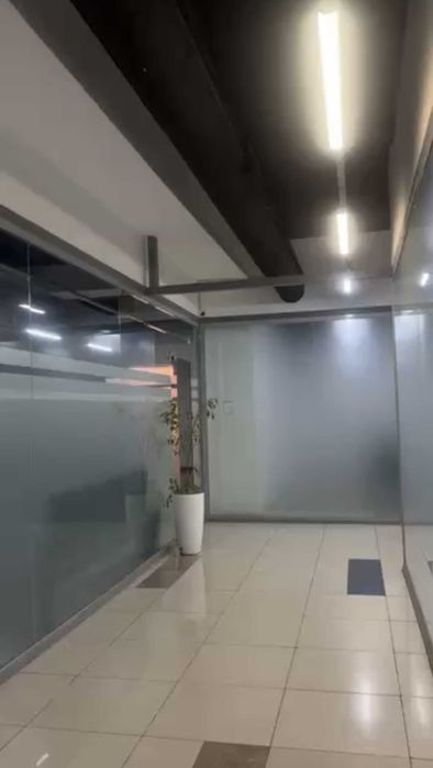 Пленка на офисные стекла