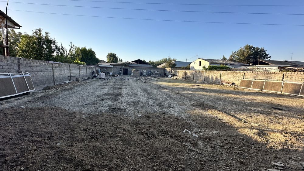 Продаётся земельный участок в Кибрае по факту 9 соток, по документам 6