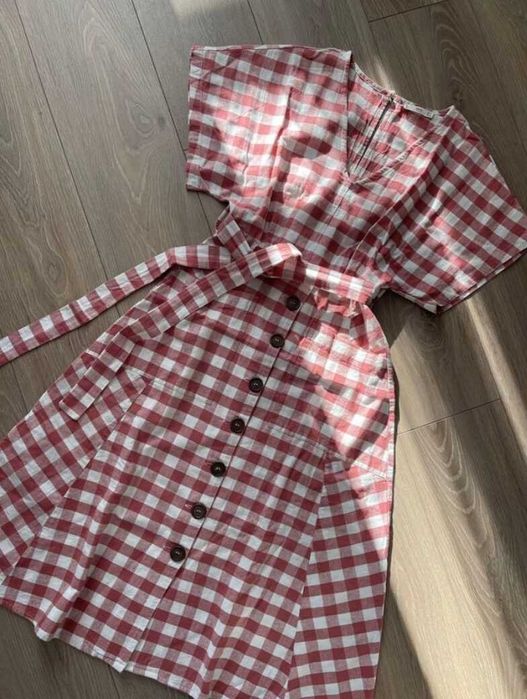 Платье женское Mango.