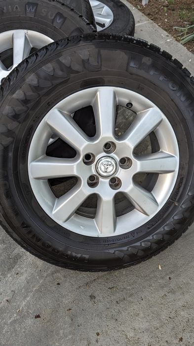 Vând roti de iarna pe 16 5x114.3 Toyota