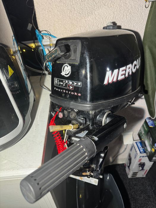 Motor barcă Mercury 4 CP 4 Timpi SAIL POWER (Model 2010)– Cu acte, Călărași