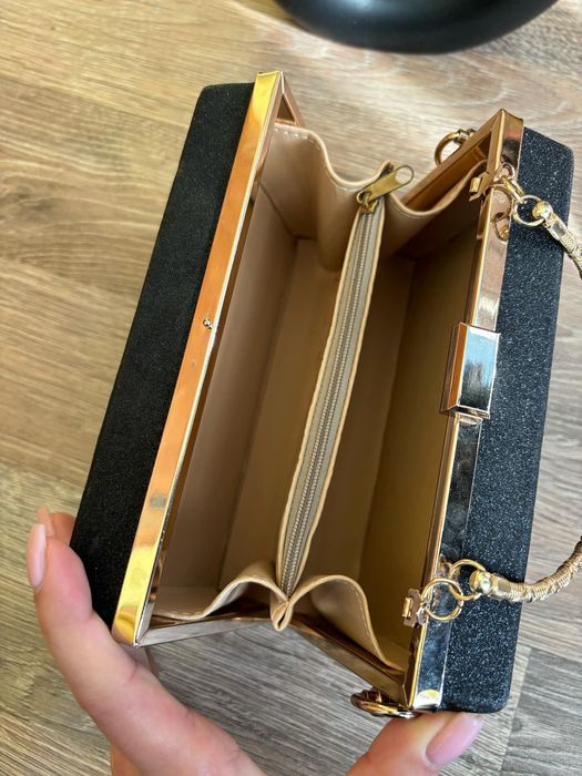 Официална дамска чанта