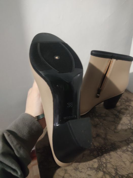 Резиновые полусапожки