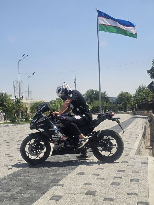 Продаётся Мотоцикл Спортивный Cavalo Kawasaki Ninja