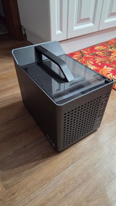 Компьютер в полной комплектации