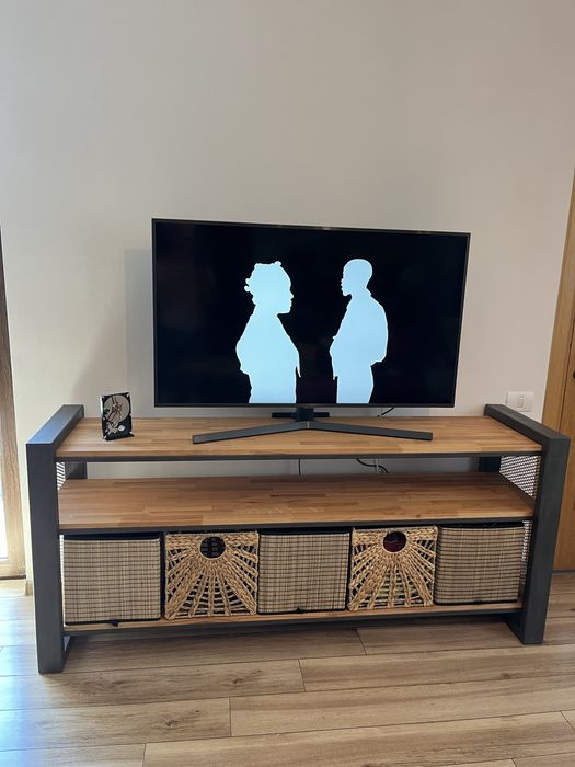 Comoda TV hand made - lemn masiv de fag si metal