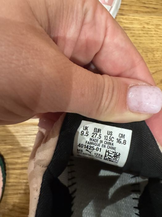 Adidasi Puma fetite marimea 27.5