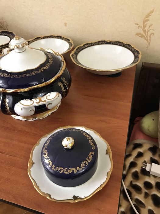 Продам столовый сервиз производства ГДР