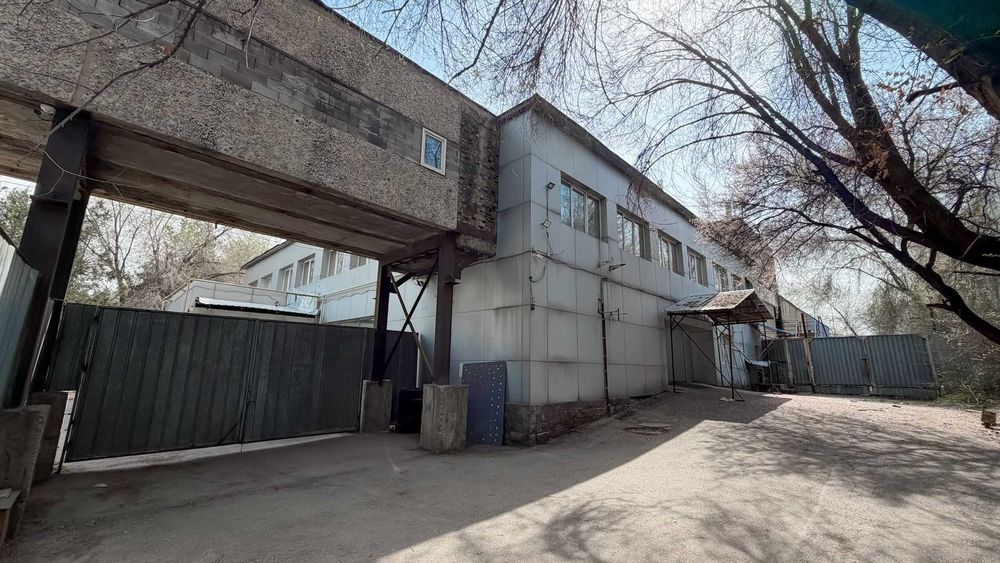 Продаётся коммерческое здание — 911 м²