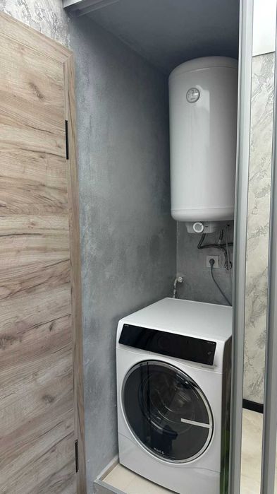 Продава нов Луксозен, 1-Стаен в престижна сграда гр.София