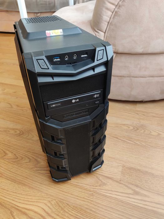 Компютър i7 / 32GB / 512NVME / GT1030