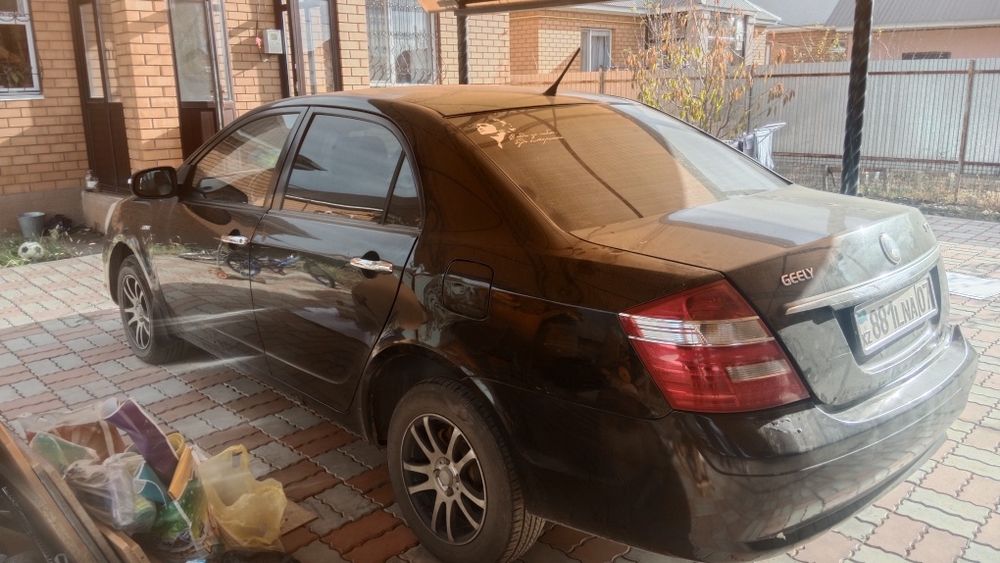 Продам Geely SC7